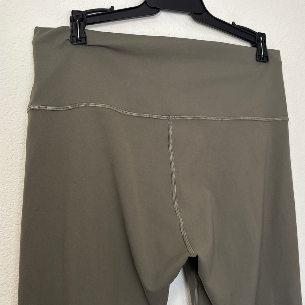 Lululemon Wunder Train High-Rise Tight 25" brown green size 12 leggings - Picture 5 of 6